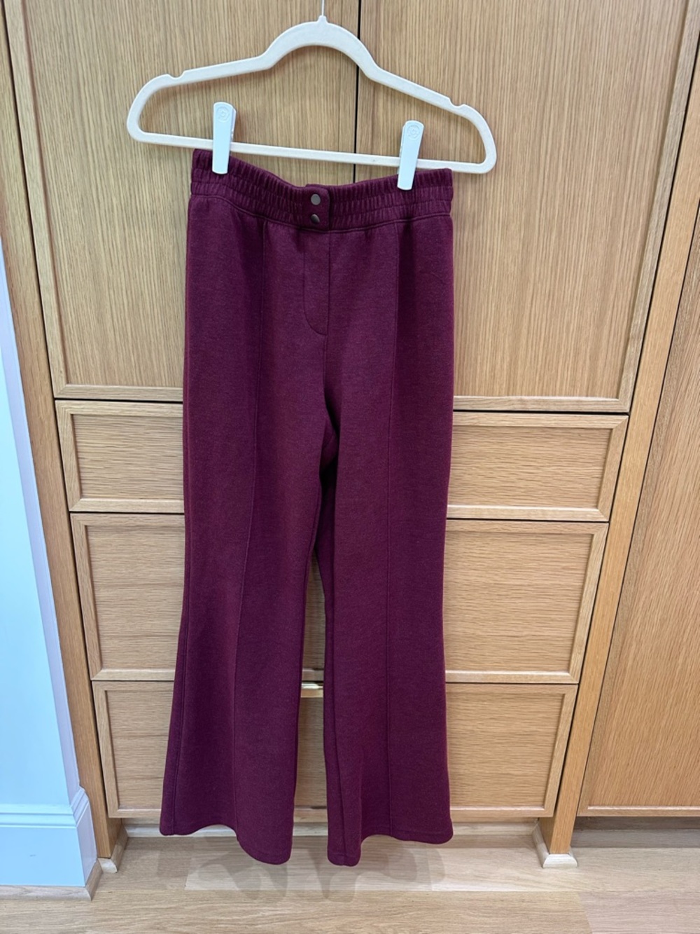 SPANX Wide-Leg Pants in Deep Maroon/Burgundy, Size M